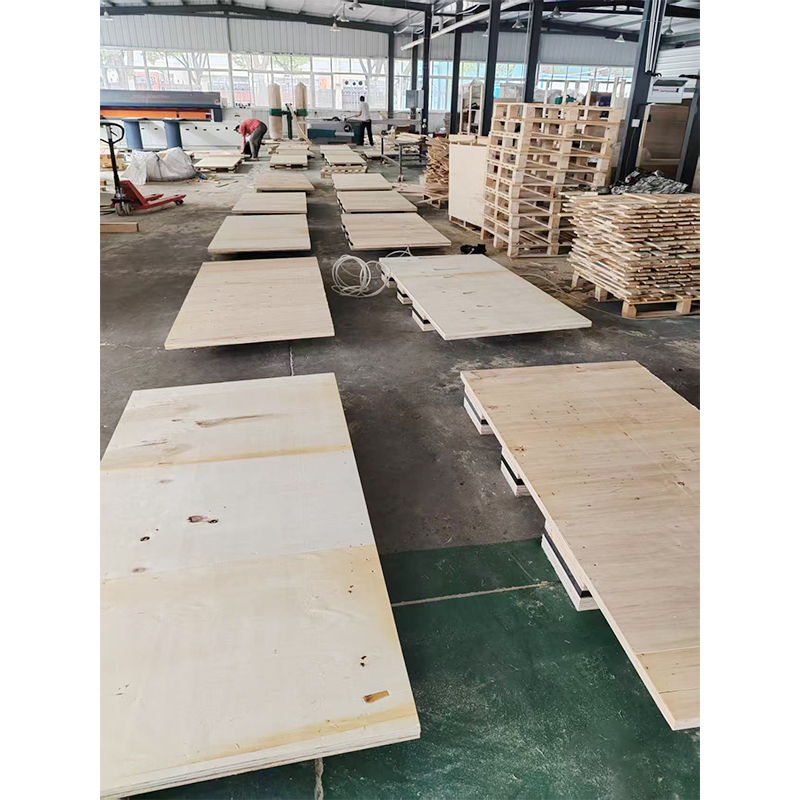 How can we ensure consistent quality during the production of fumigation-free wooden pallets?